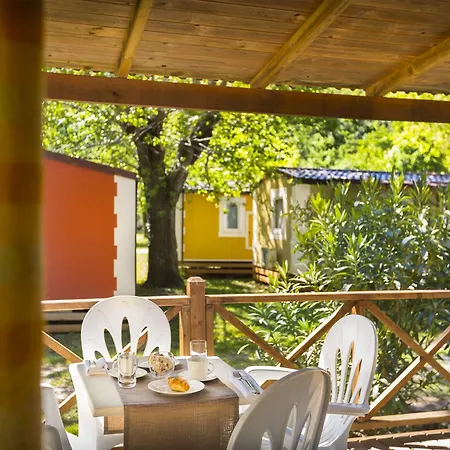 Holiday Resort Medveja 3*