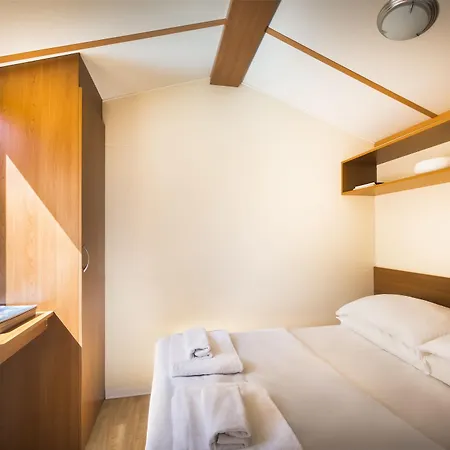 ホリデーパーク Holiday Resort Medveja メドヴェヤ
