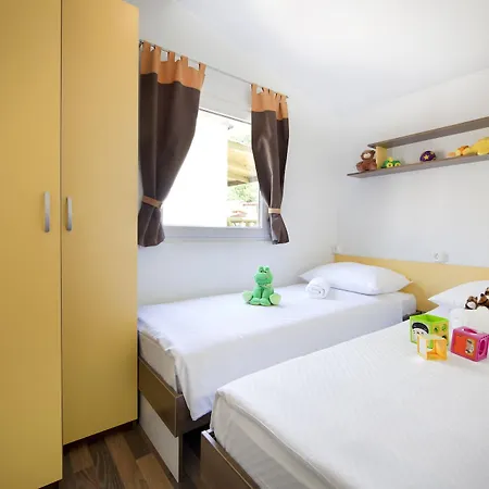 ホリデーパーク Holiday Resort Medveja