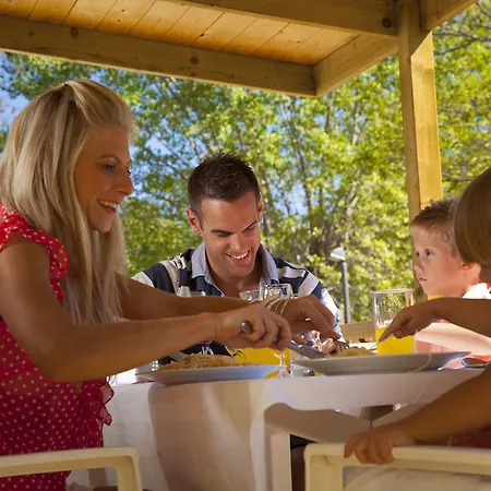 Parco vacanze Holiday Resort Medveja
