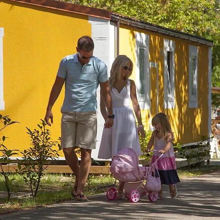 Parco vacanze Holiday Resort Medveja 3*